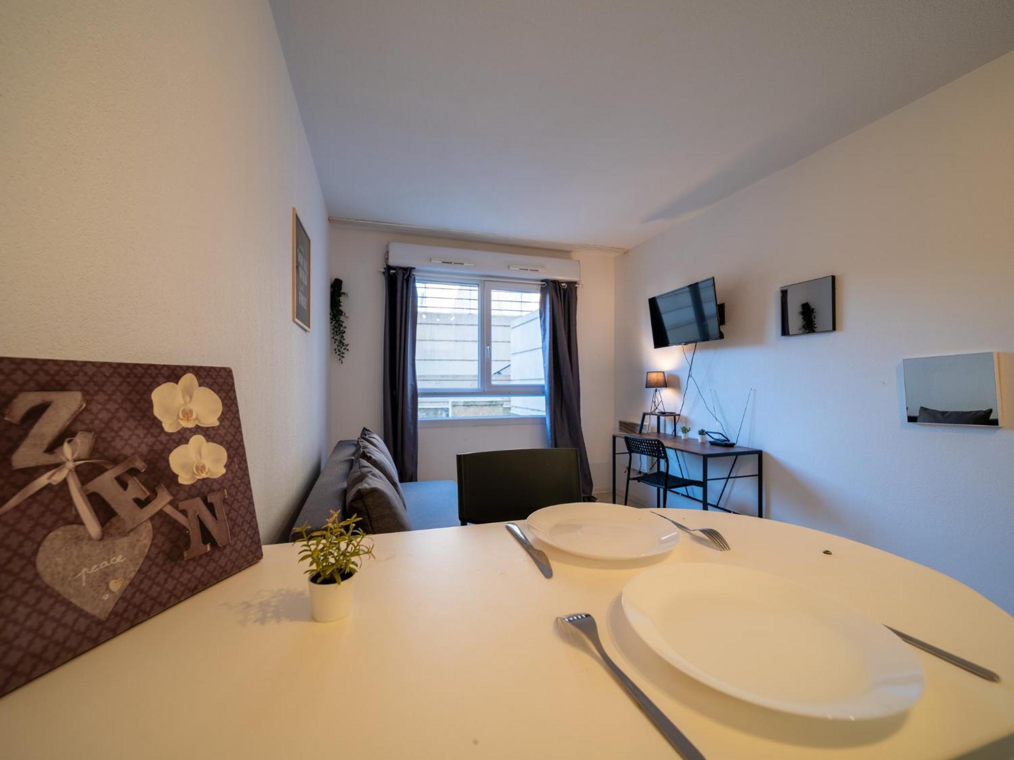 Appartement Tout Equipe A 6Min De La Gare St Charles Марсель Екстер'єр фото